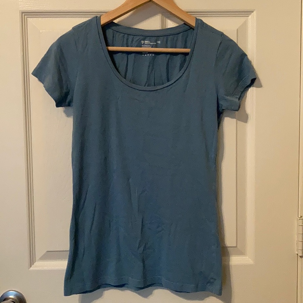 Pact Organic Cotton Scoop Neck Tee